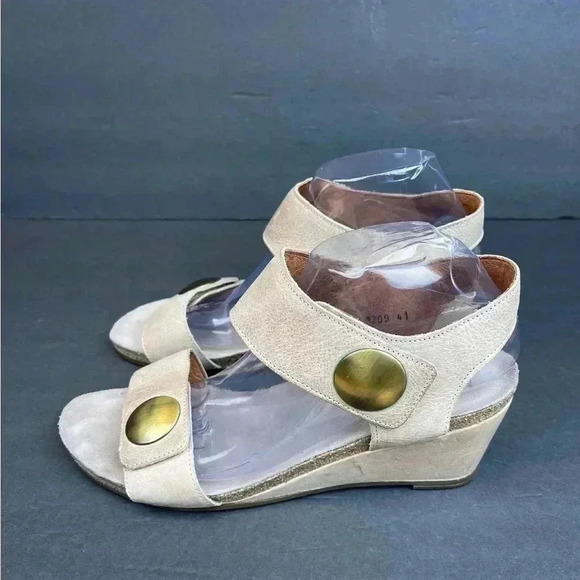 TAOS Carousel 2 Taupe Women's Comfort Sandal - EU 41 / US 10.5 Leather Tan - Picture 4 of 11